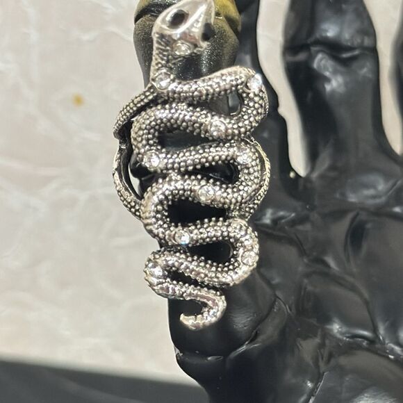 Silver snake ring - Picture 2 of 9